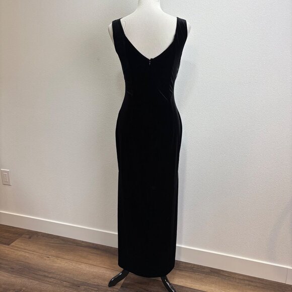 VTG Black Velvet Gown Silver Embellished Sleeveless Evening Dress Sz 6 Glam - Picture 3 of 11
